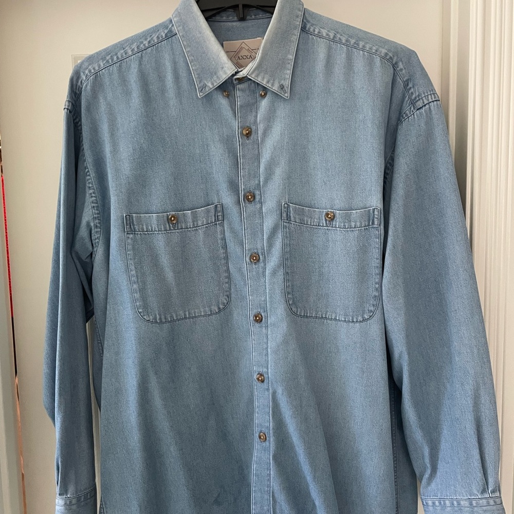 Denim shirt, long sleeve, Size: 16 1/2 X 34/35.